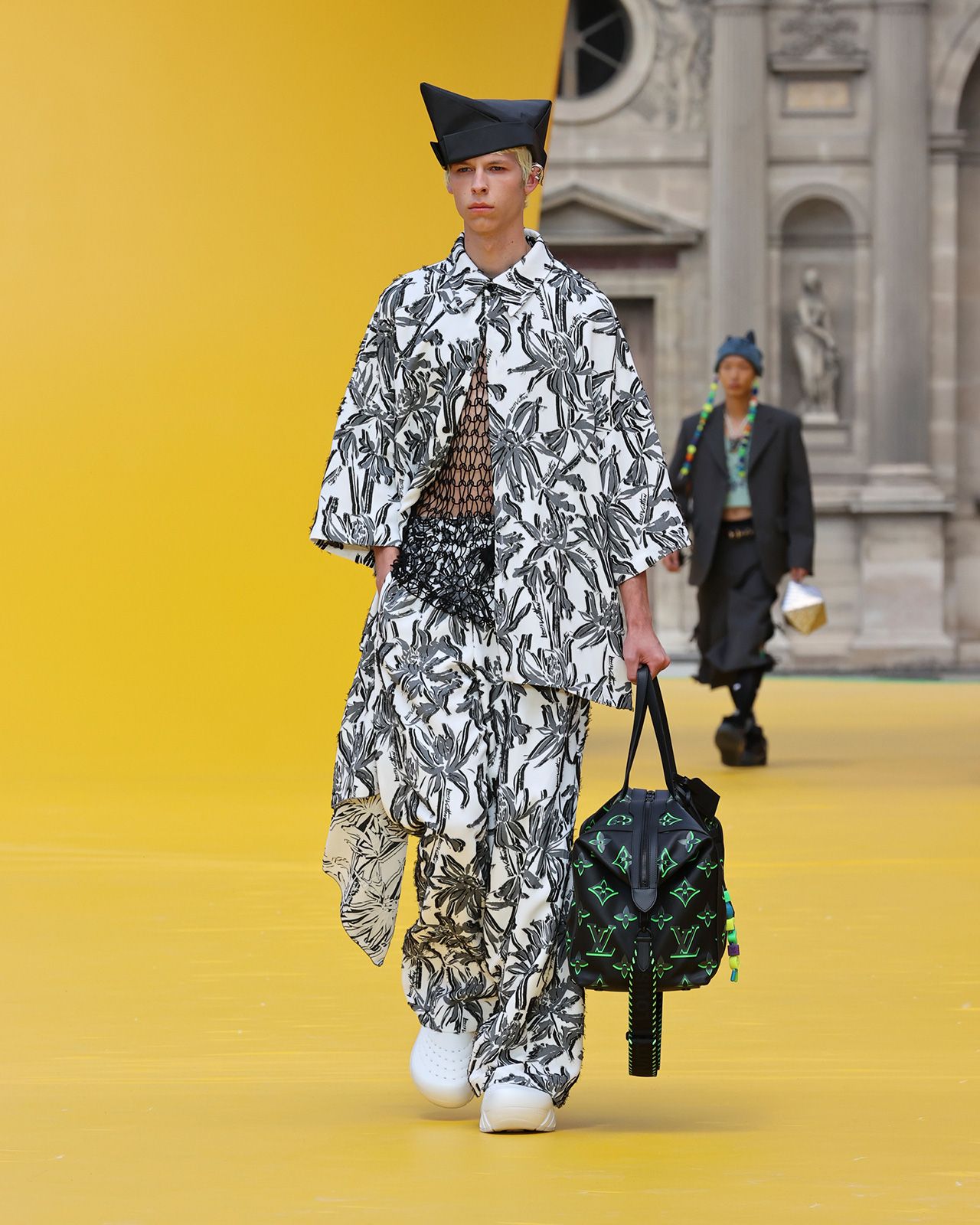 Louis Vuitton Men S S 2023 Metalmagazine 23.jpg