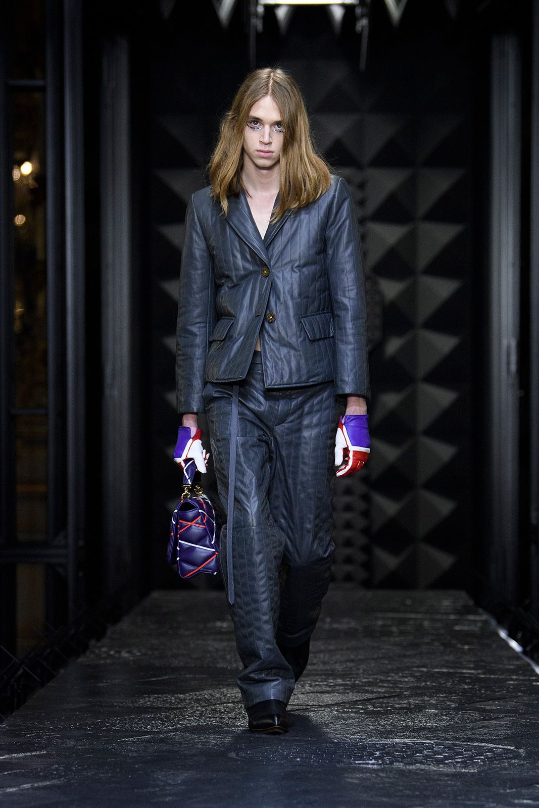 Louis Vuitton F W2324 Look 31.jpg