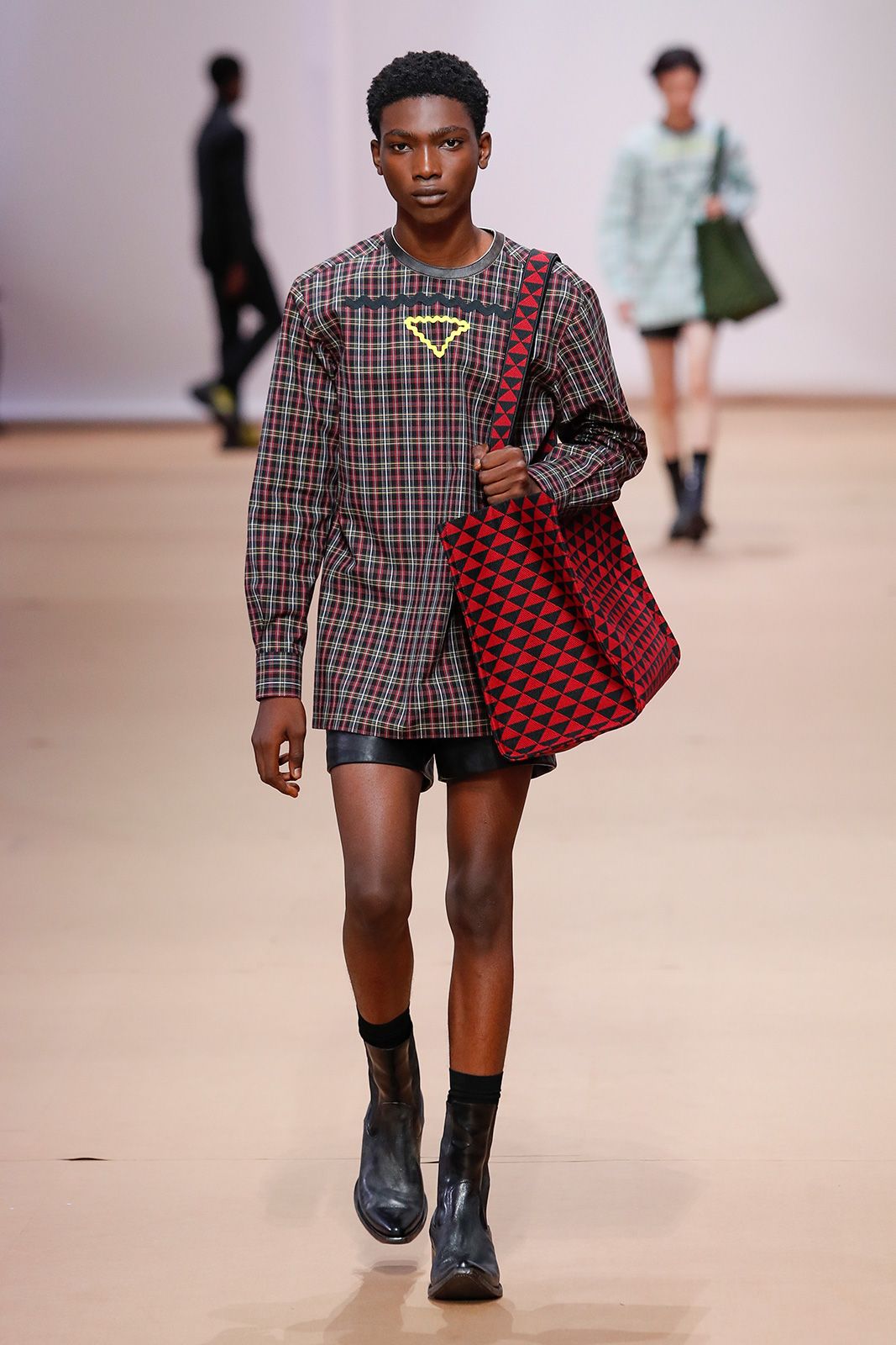 Prada Men Ss 2023 13.jpg