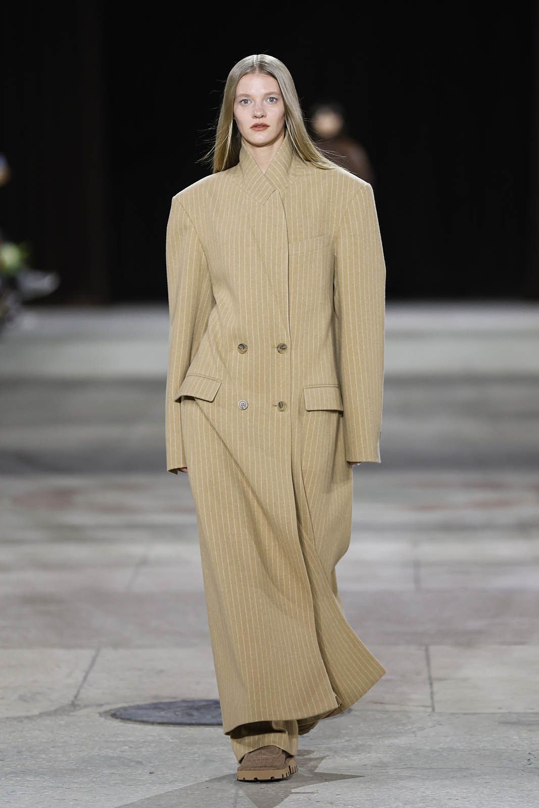 UFW_SS26_the_COAT_by_Katya_Silchenko_4.jpg