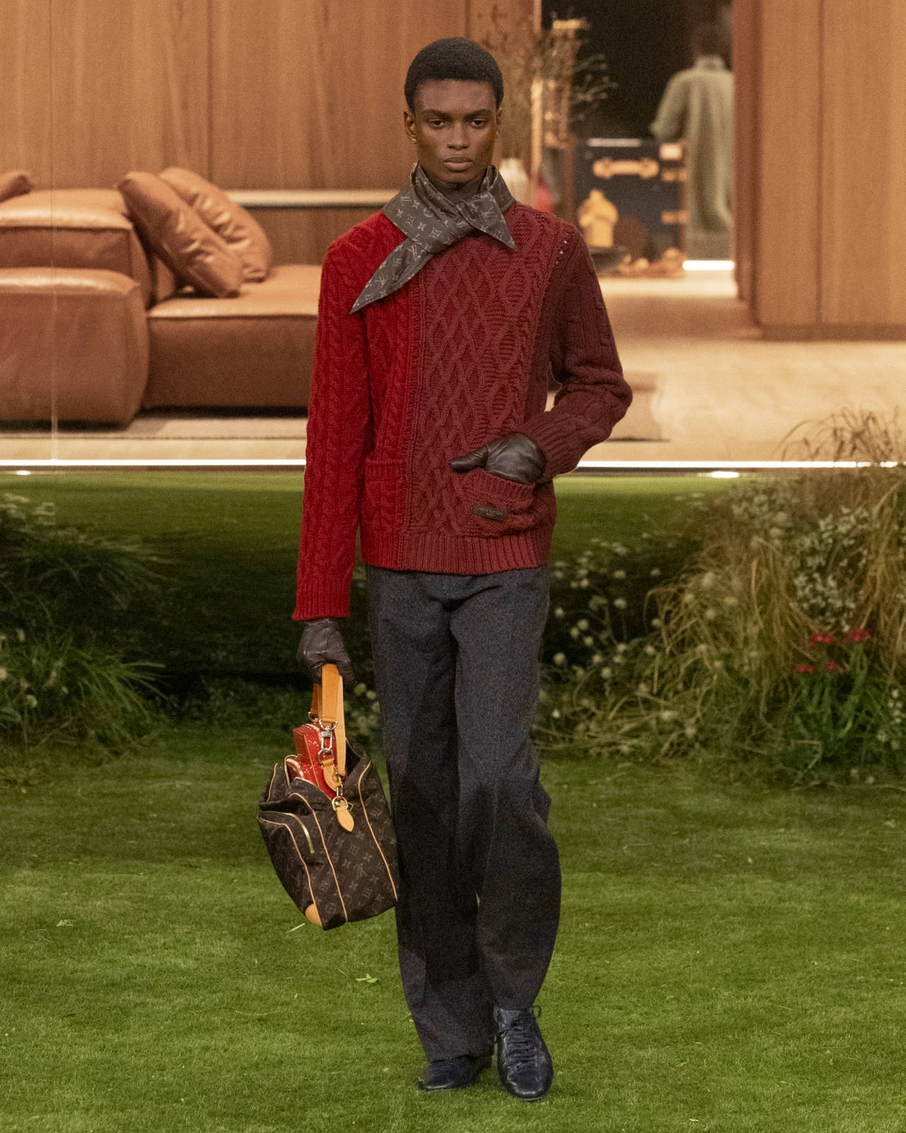 LOUIS-VUITTON-MEN-FALL-WINTER-2026_21.jpg