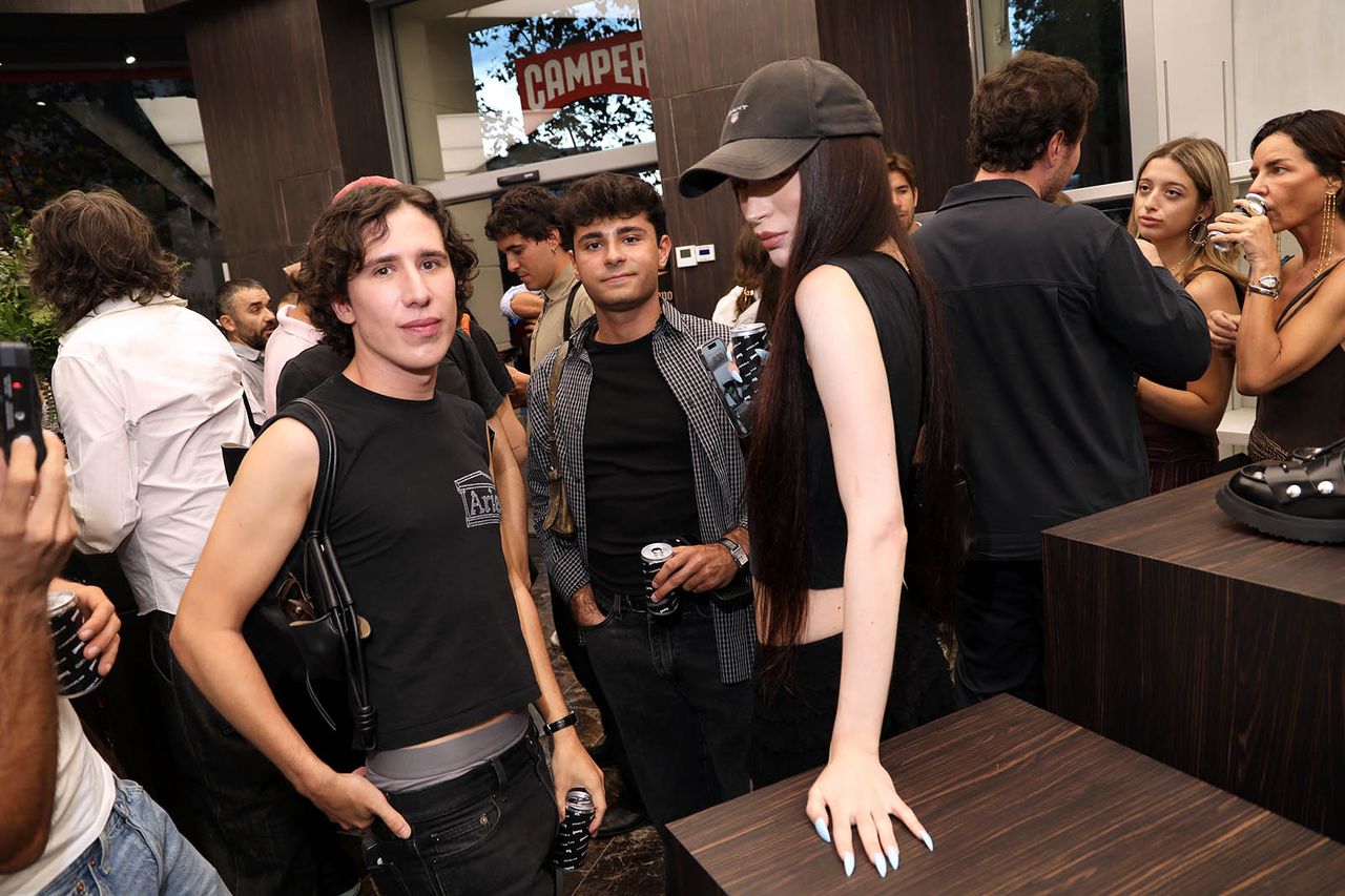 Camper-reabre-su-flagship-en-Madrid_10.jpg