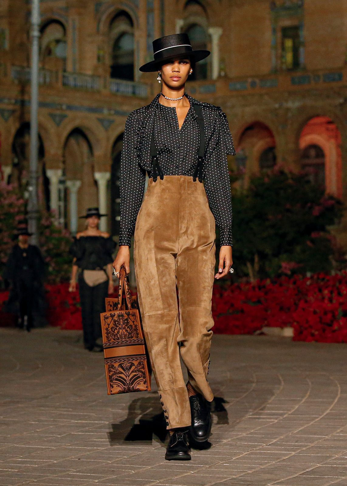 Dior Cruise2023 Metalmagazine 40.jpg