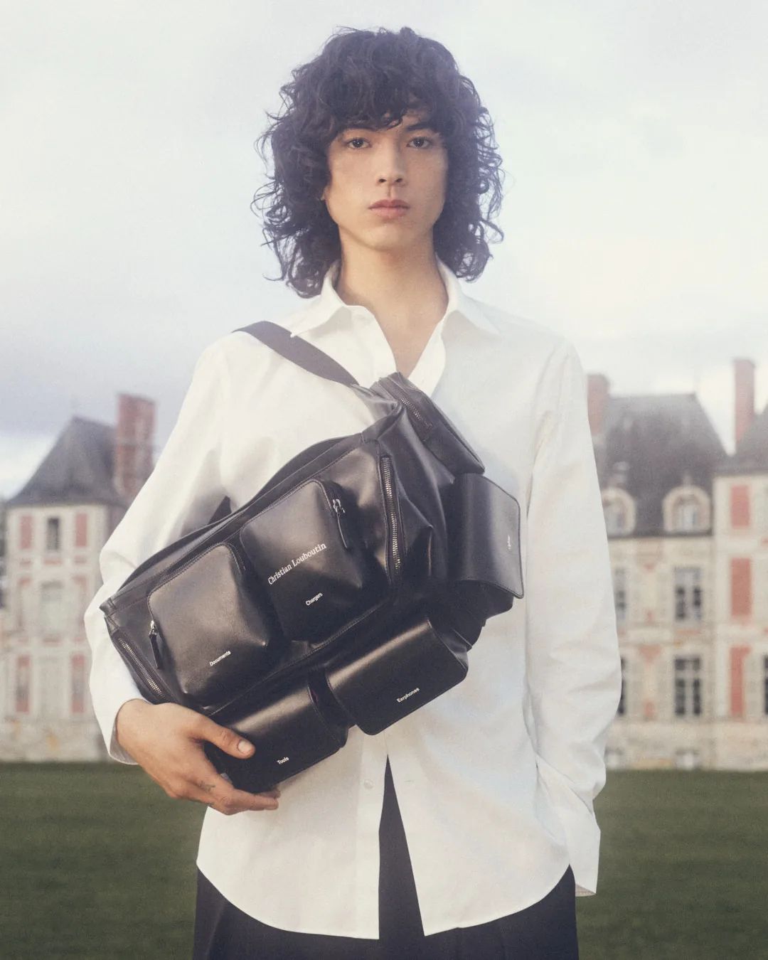 metal-christian-louboutin-05.webp