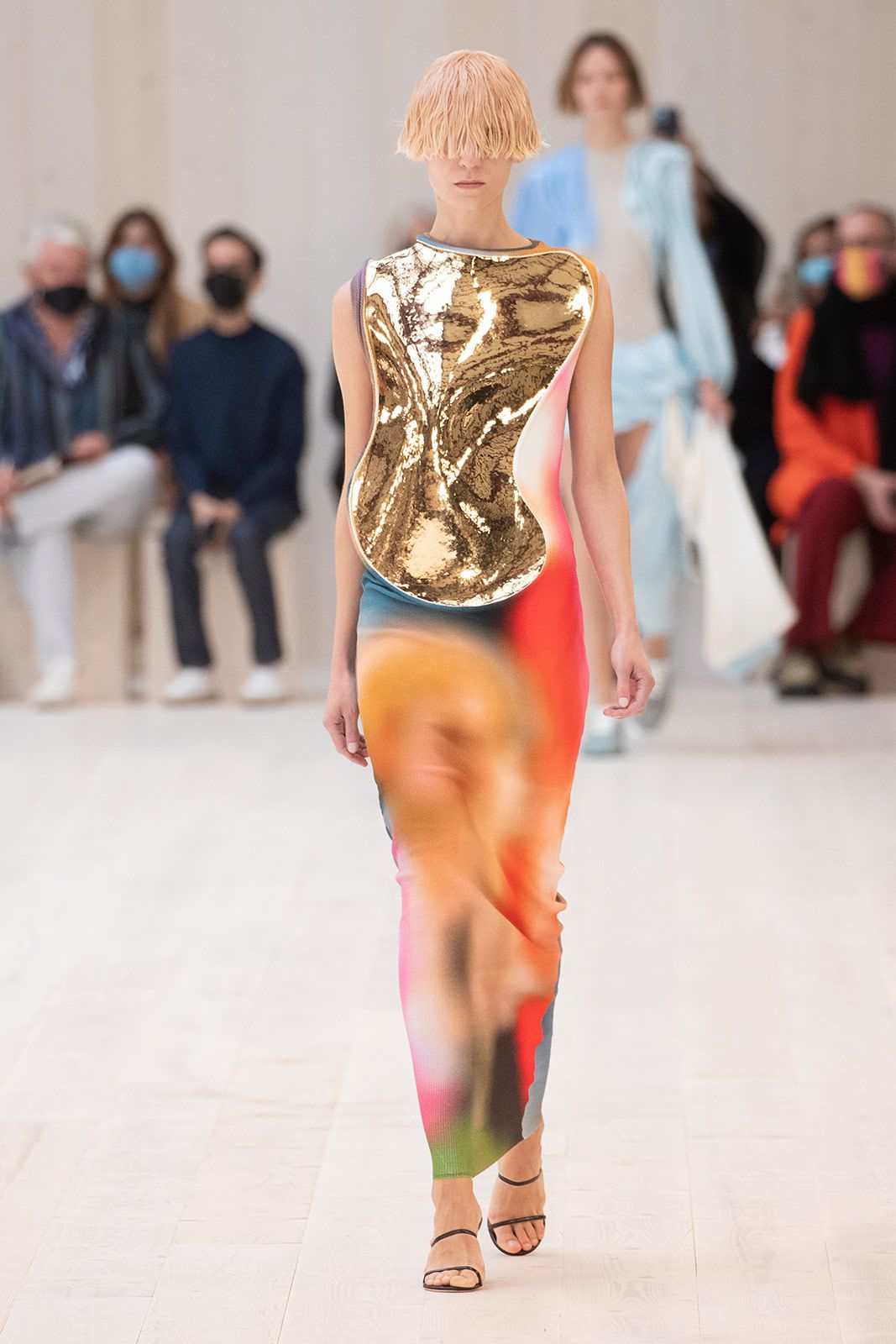 Loewe S S22 Metalmagazine 11.jpg