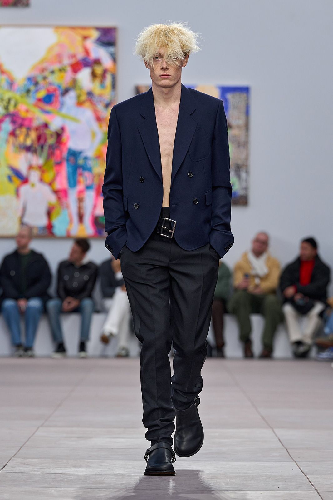 LOEWE_FW24_MW_SHOW_55.jpg