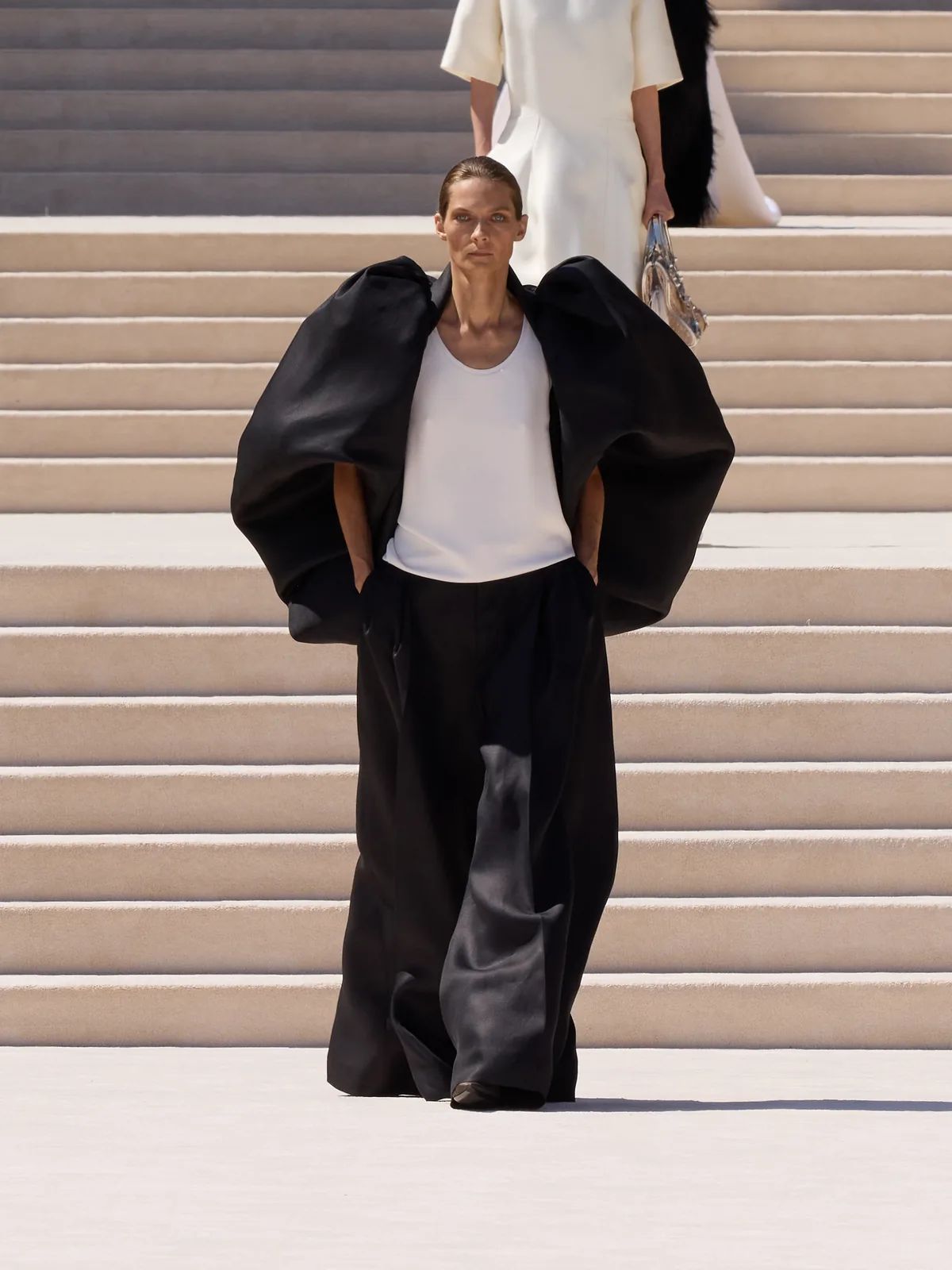 metal-balenciaga-couture-f-w-2026-05.webp