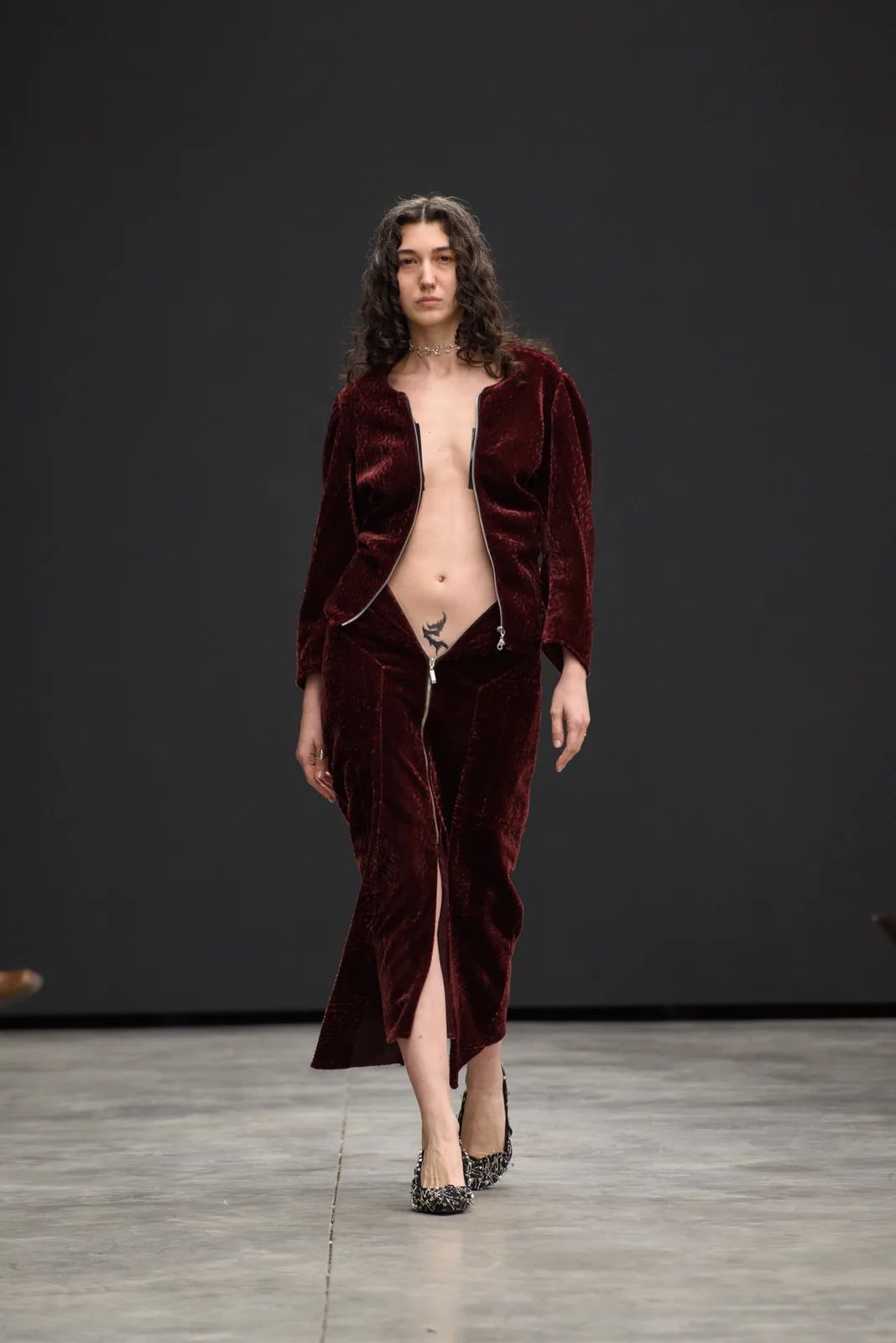 metal-mercedes-benz-fashion-week-tbilisi-03-syndrom-04.webp