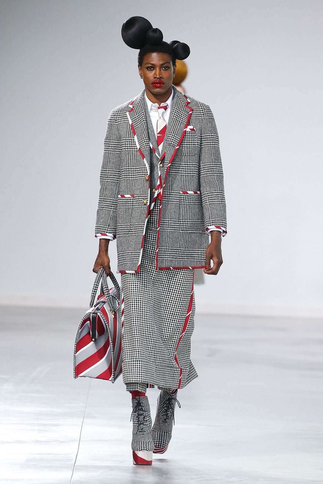 Thom Browne Fw 2022 22.jpg