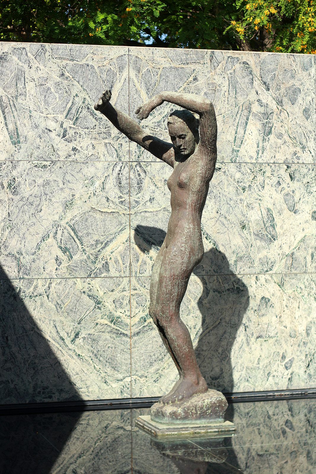 Mark Bain Metalmagazine 2.jpg