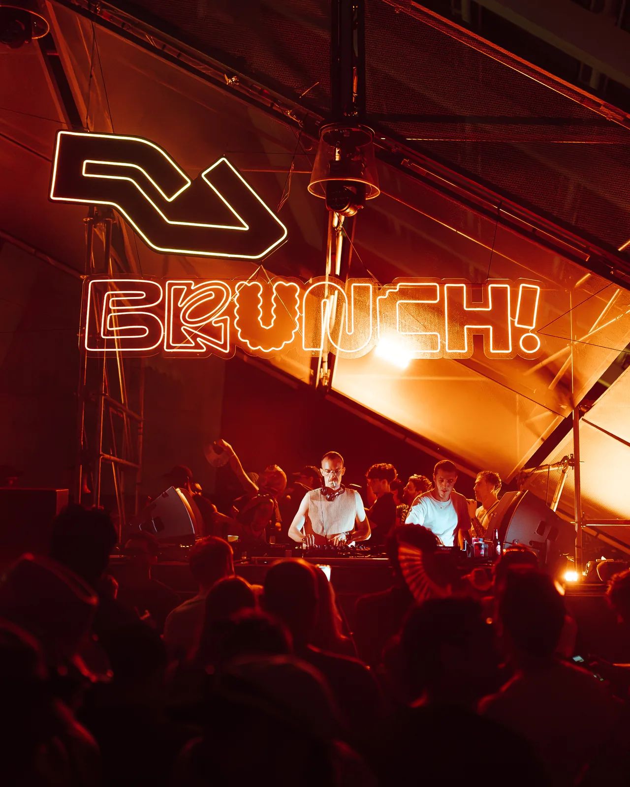 metal-brunch-electronik-festival-2026-review-05.webp