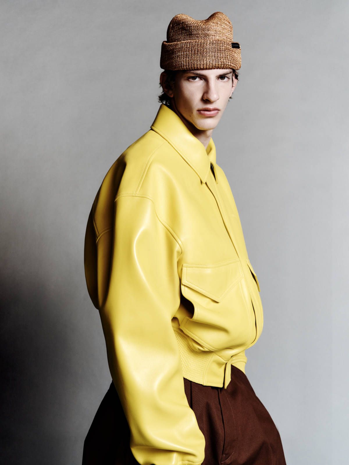 BALENCIAGA-FALL-26_19.jpg