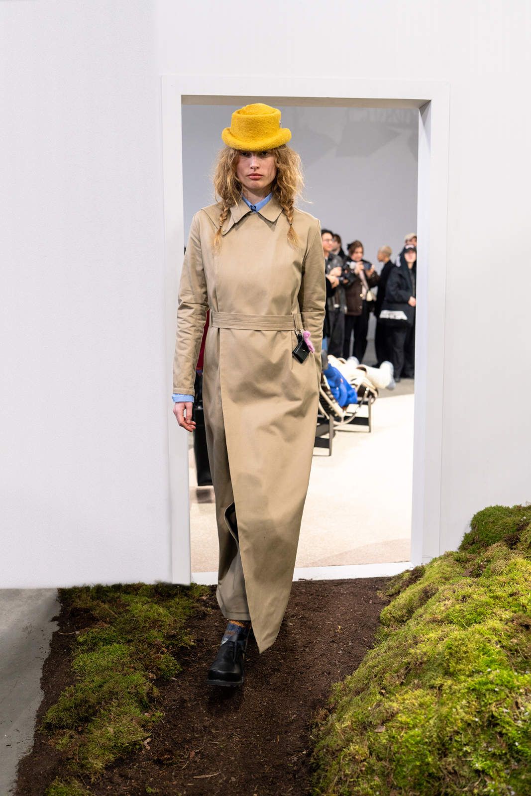 OBS_AW26_by_DominikEhrengruber_for_BFW_Runway-20.jpg
