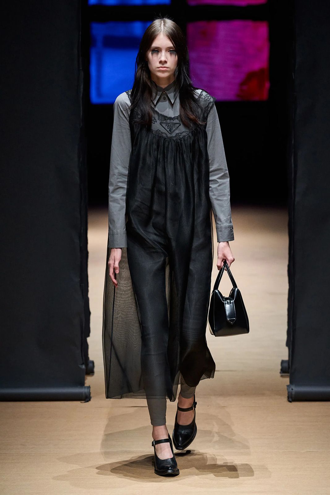 Prada Spring 2023 Metalmagazine 5.jpg