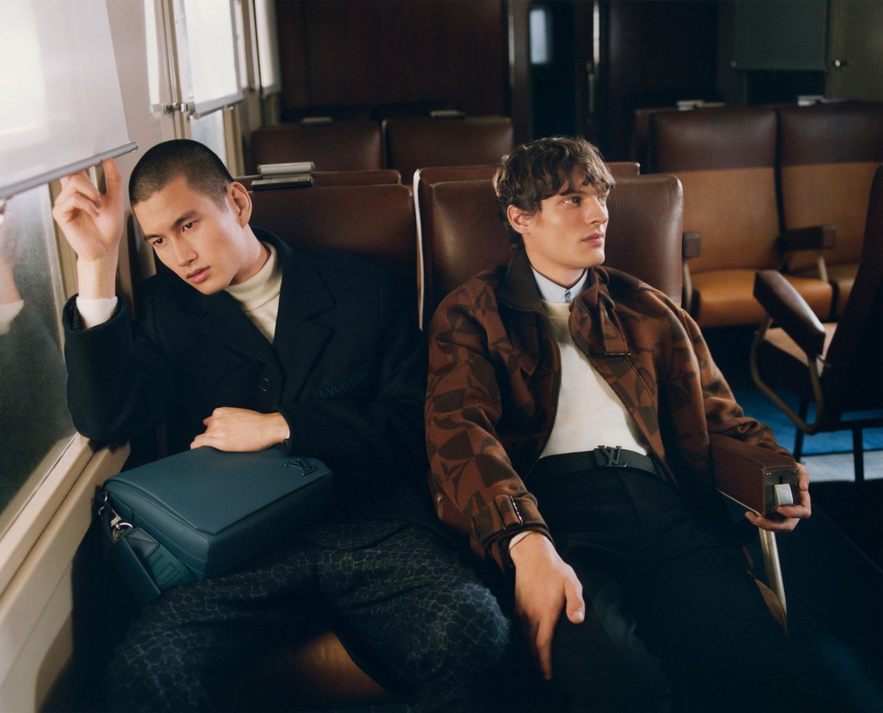 Louis Vuitton Aerogram Metalmagazine 4.jpg