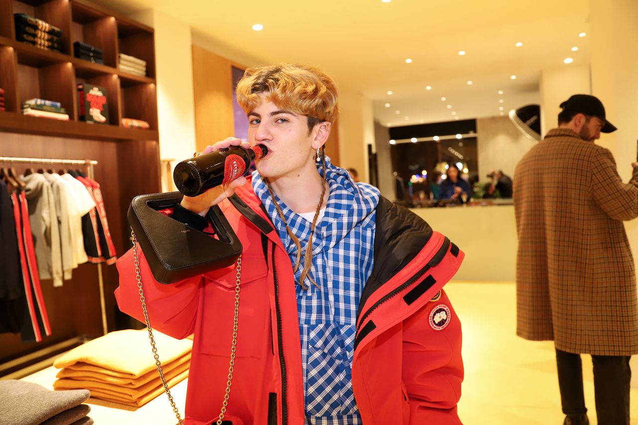 Gant Metalmagazine 23.jpg