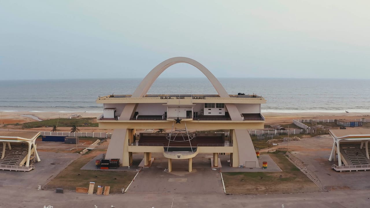 Tropical Modernism: Architecture and Independence