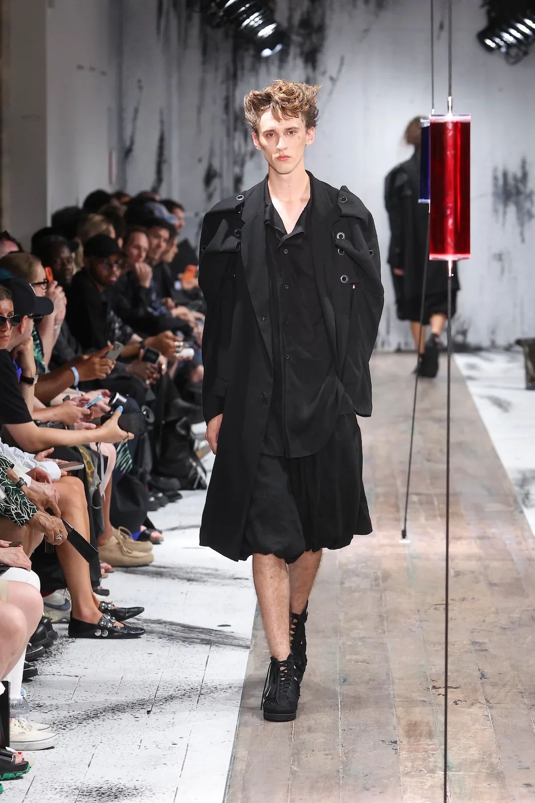 metal-trends-in-menswear-16.webp
