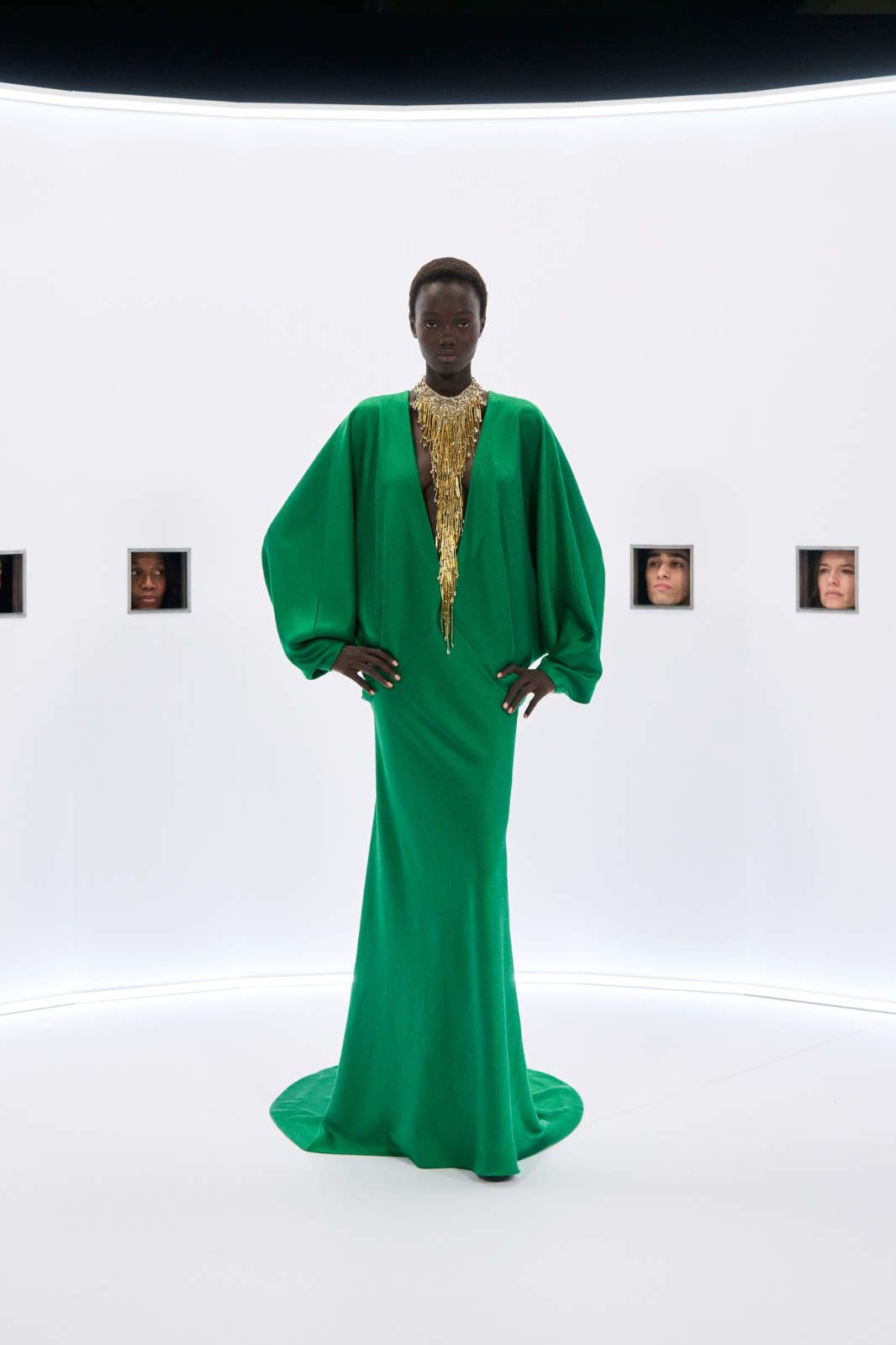 Valentino-Haute-Couture-2026_20.jpg