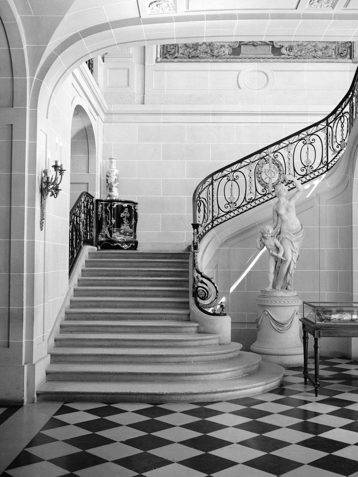 Tereza Zelenkova 01 the Absence of Myth 04 Musee Nissim De Cammondo Paris.jpg