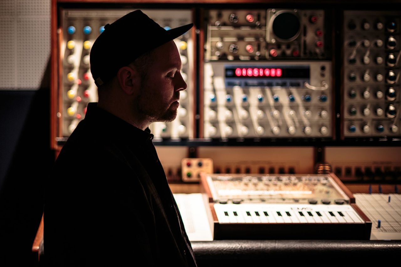 Dj Shadow.jpg