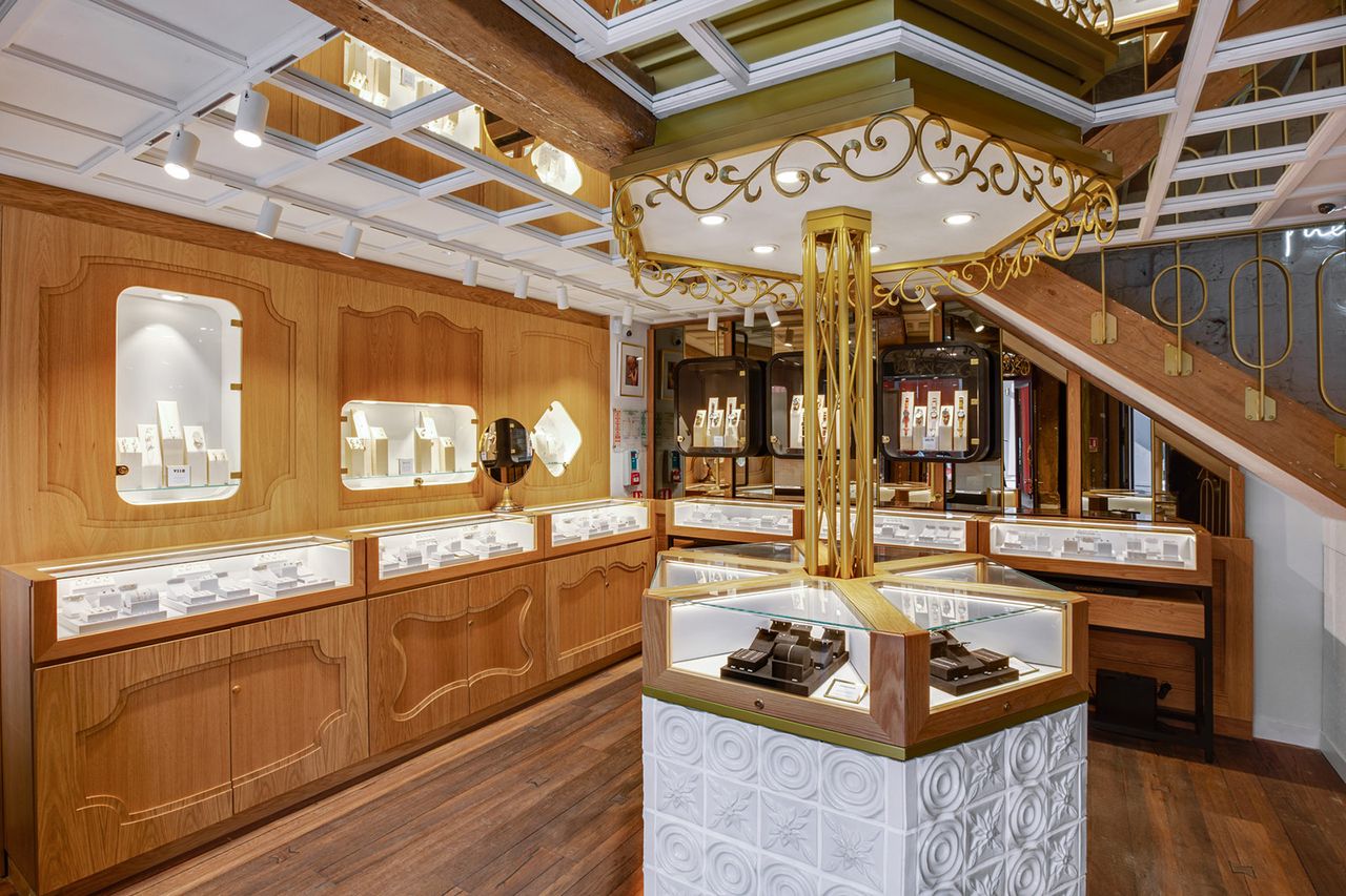 Aristocrazy Paris Le Marais 5.jpg