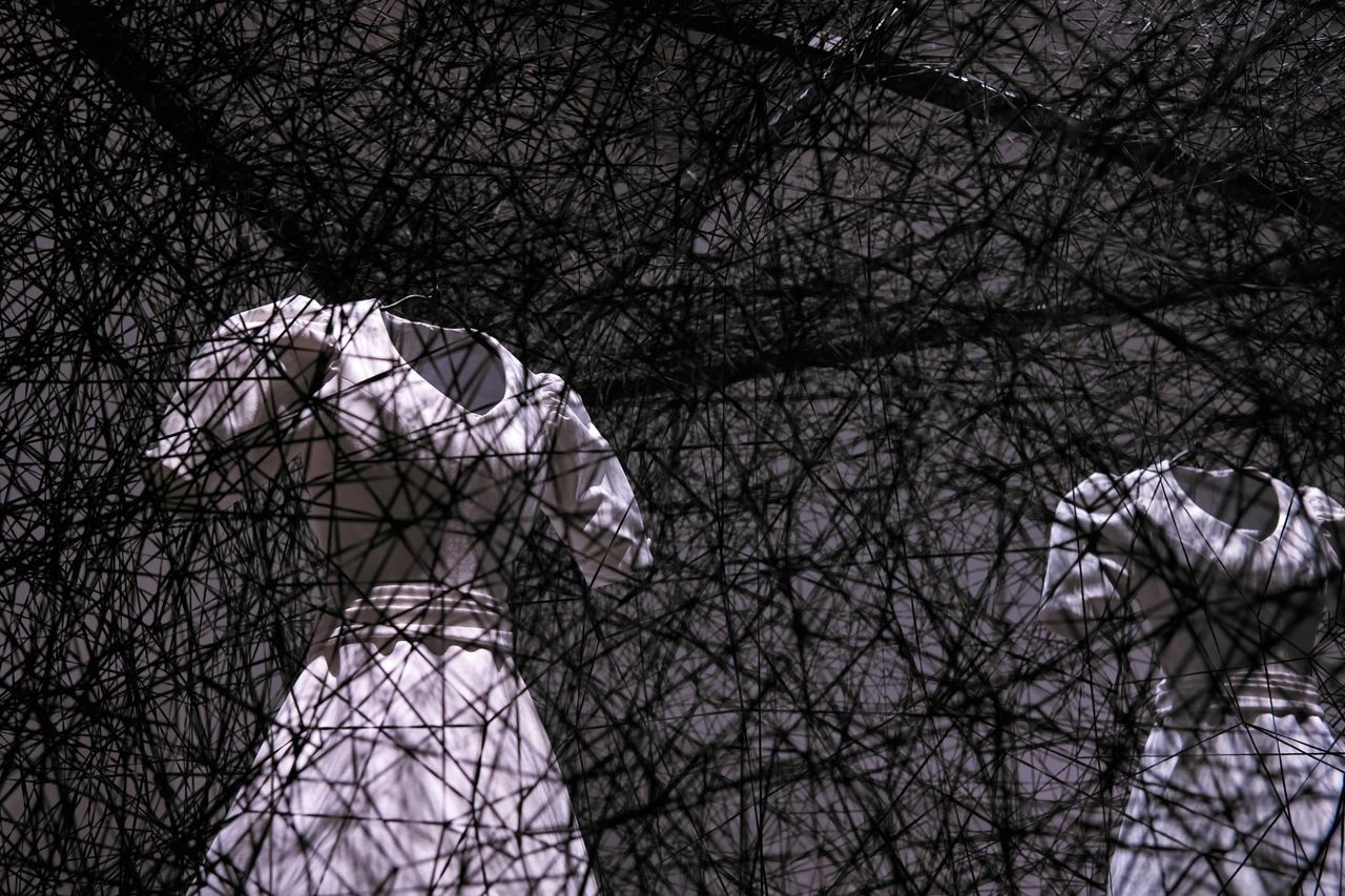 Chiharu-Shiota_8.jpg