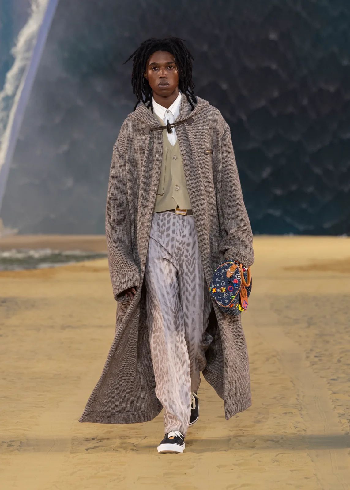 metal-louis-vuitton-men-ss27-21.webp