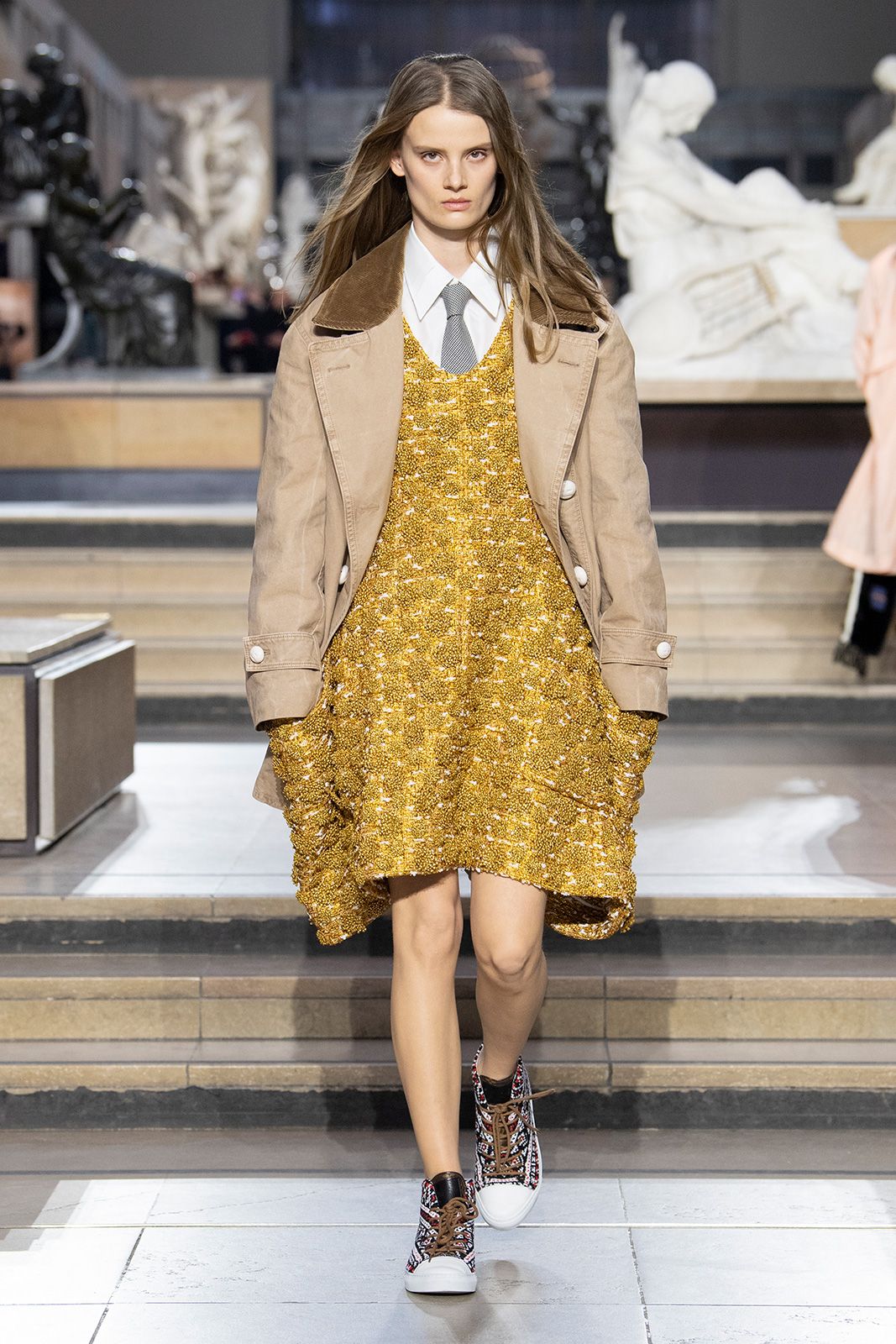 Louis Vuitton F W22 Look 11.jpg