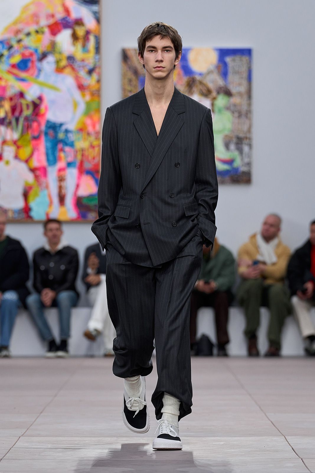 LOEWE_FW24_MW_SHOW_9.jpg