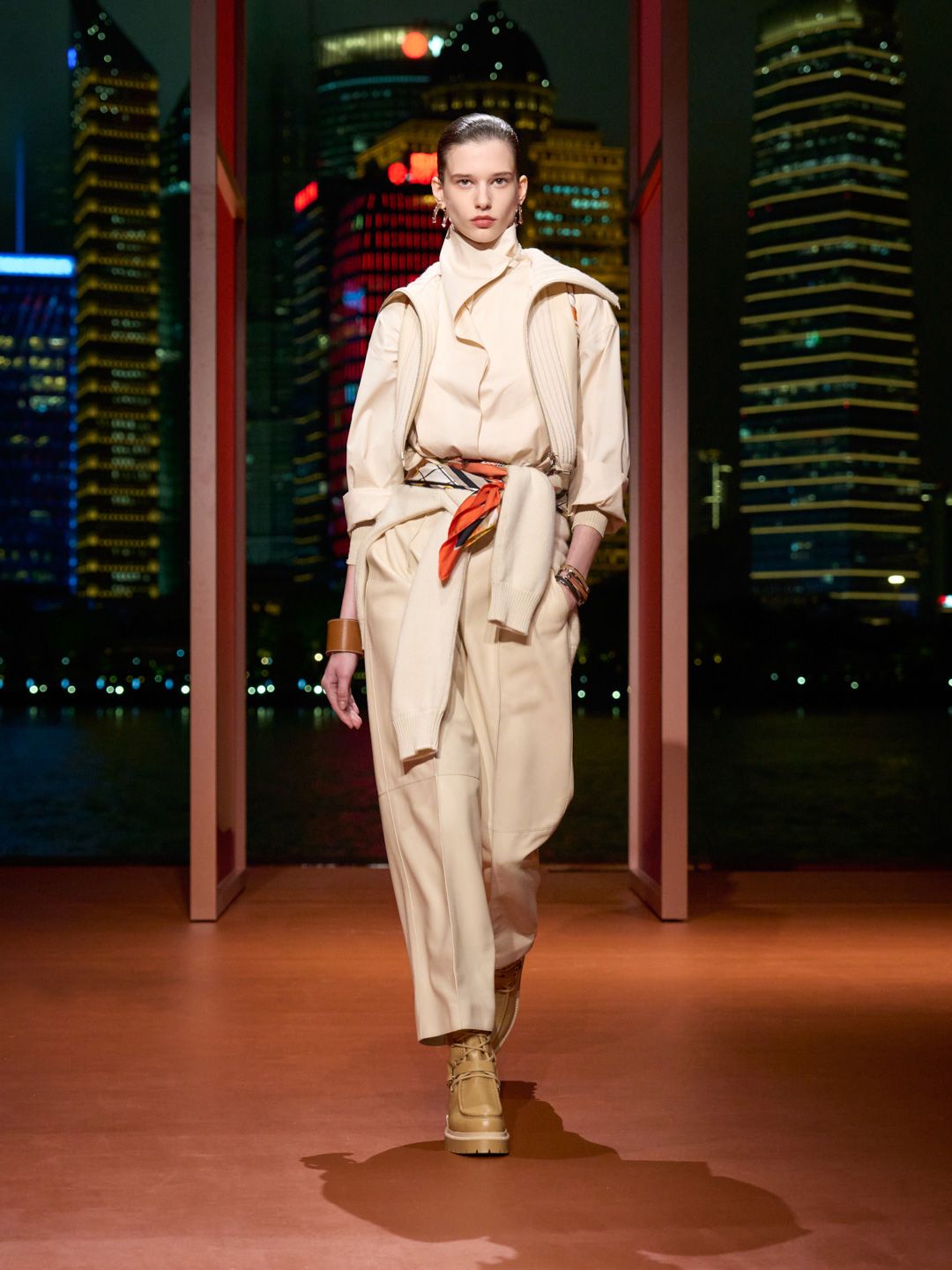 HERMES_WRTW_FW25_Shanghai_Runway_FilippoFior_43_1440x1920.jpg