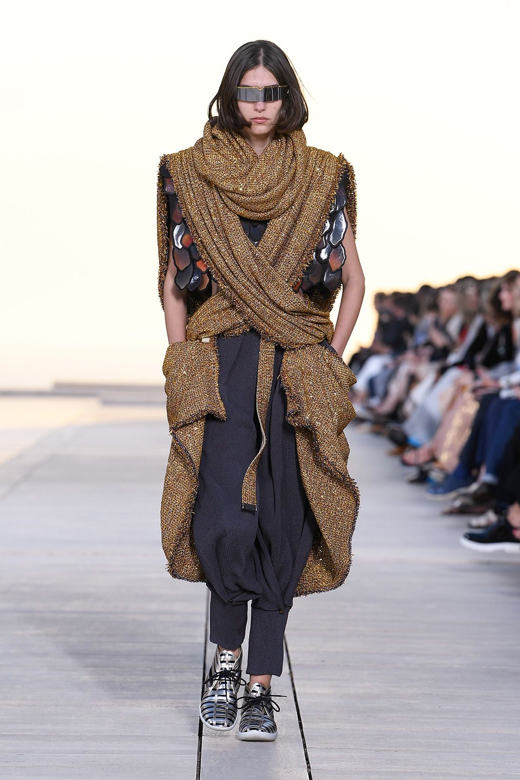 Louis Vuitton Cruise 2023 Metalmagazine 12.jpg