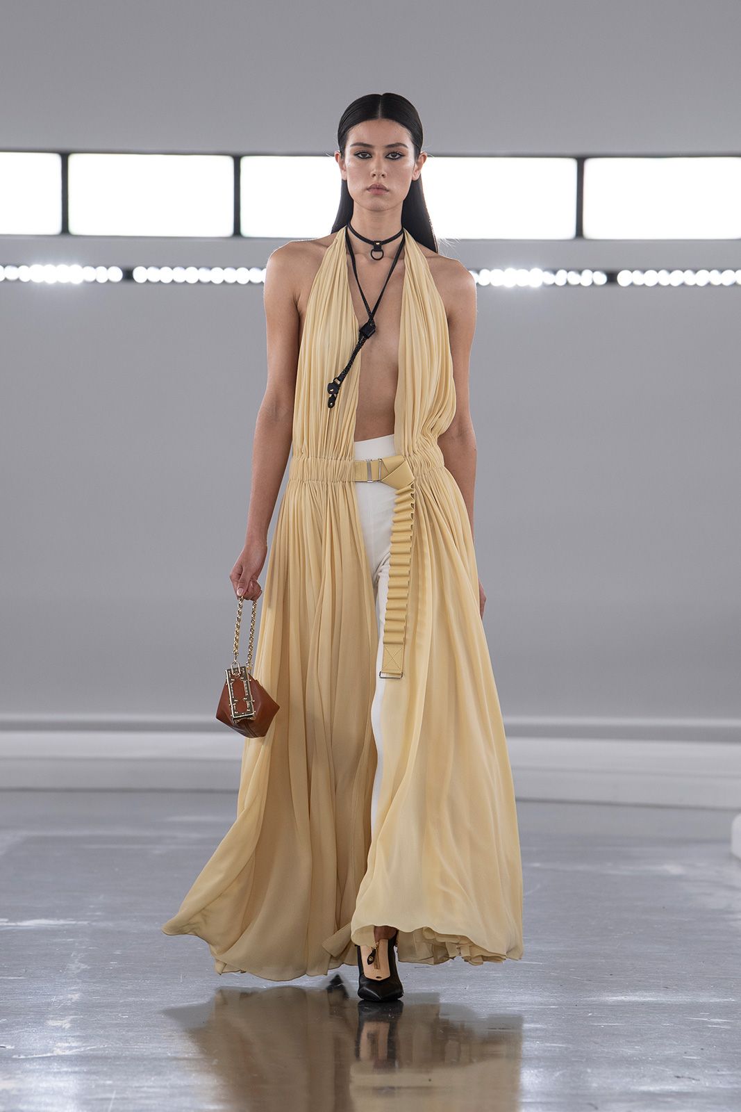 Louis_Vuitton_Women_s_Pre-Fall_2024_52.jpg