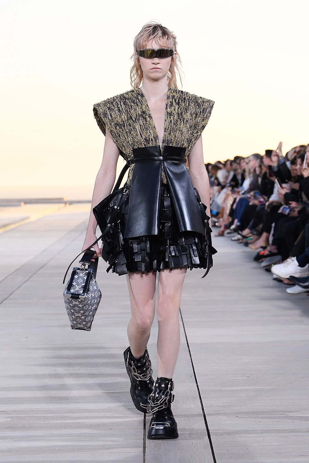 Louis Vuitton Cruise 2023 Metalmagazine 38.jpg