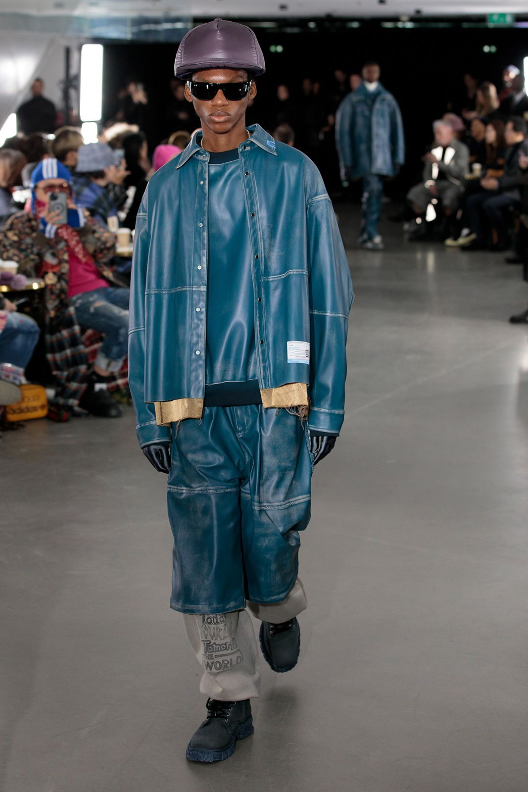 Maison Mihara Yasuhiro F W 2023 54.jpg