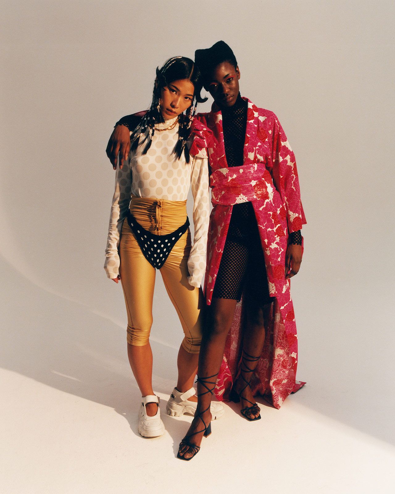 Will and Joan Metalmagazine 12.jpg