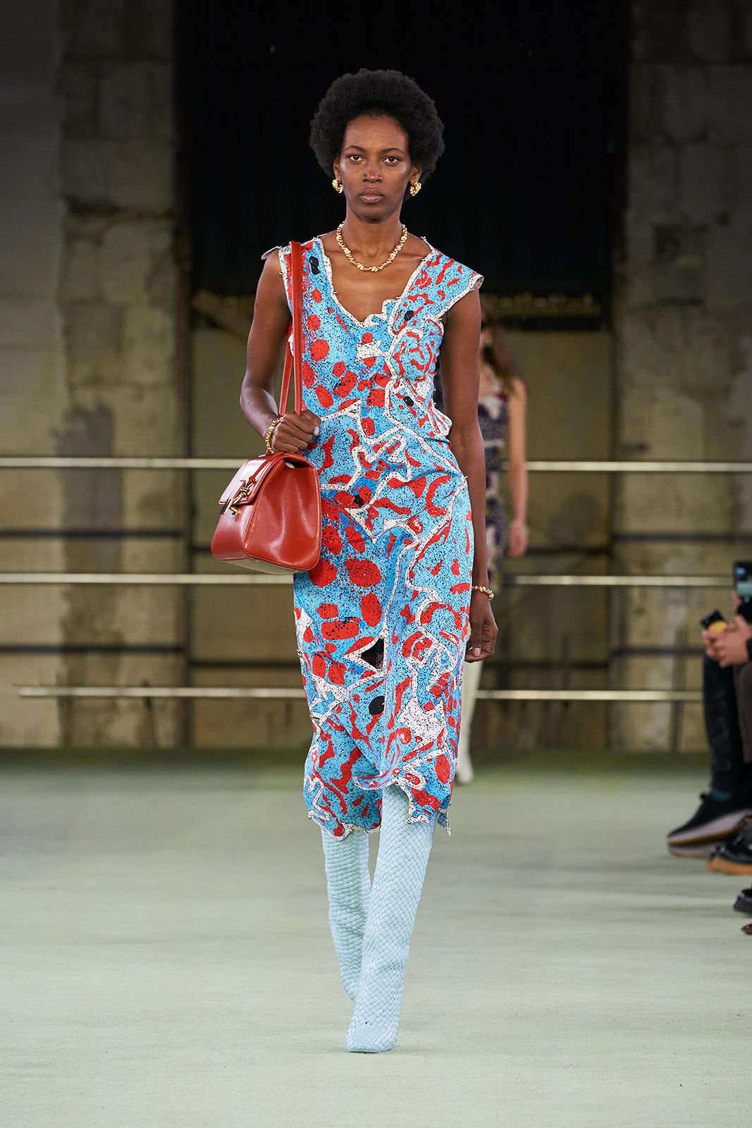 Bottega Veneta W22 037.jpg