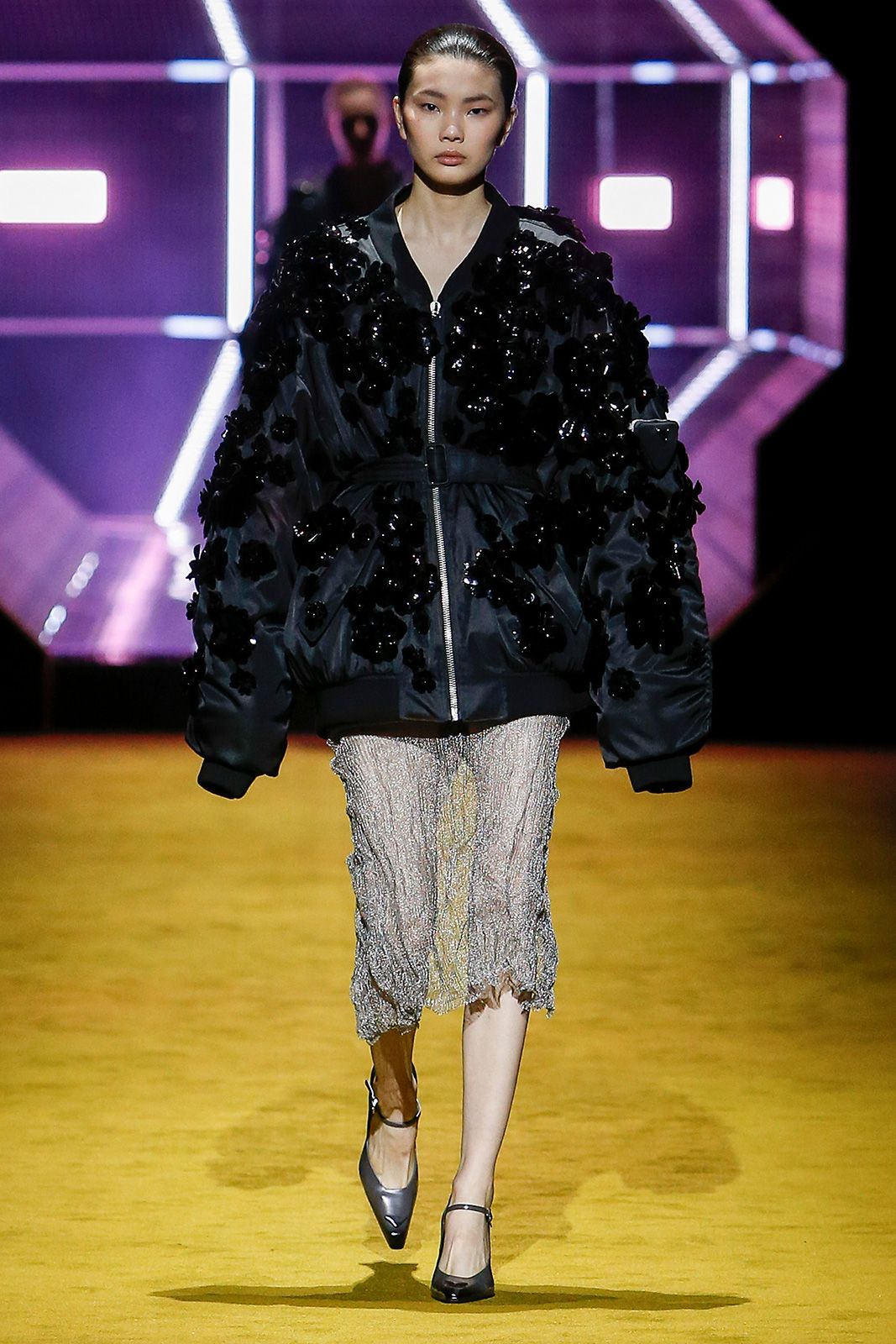 15 Prada Donna F W22.jpg
