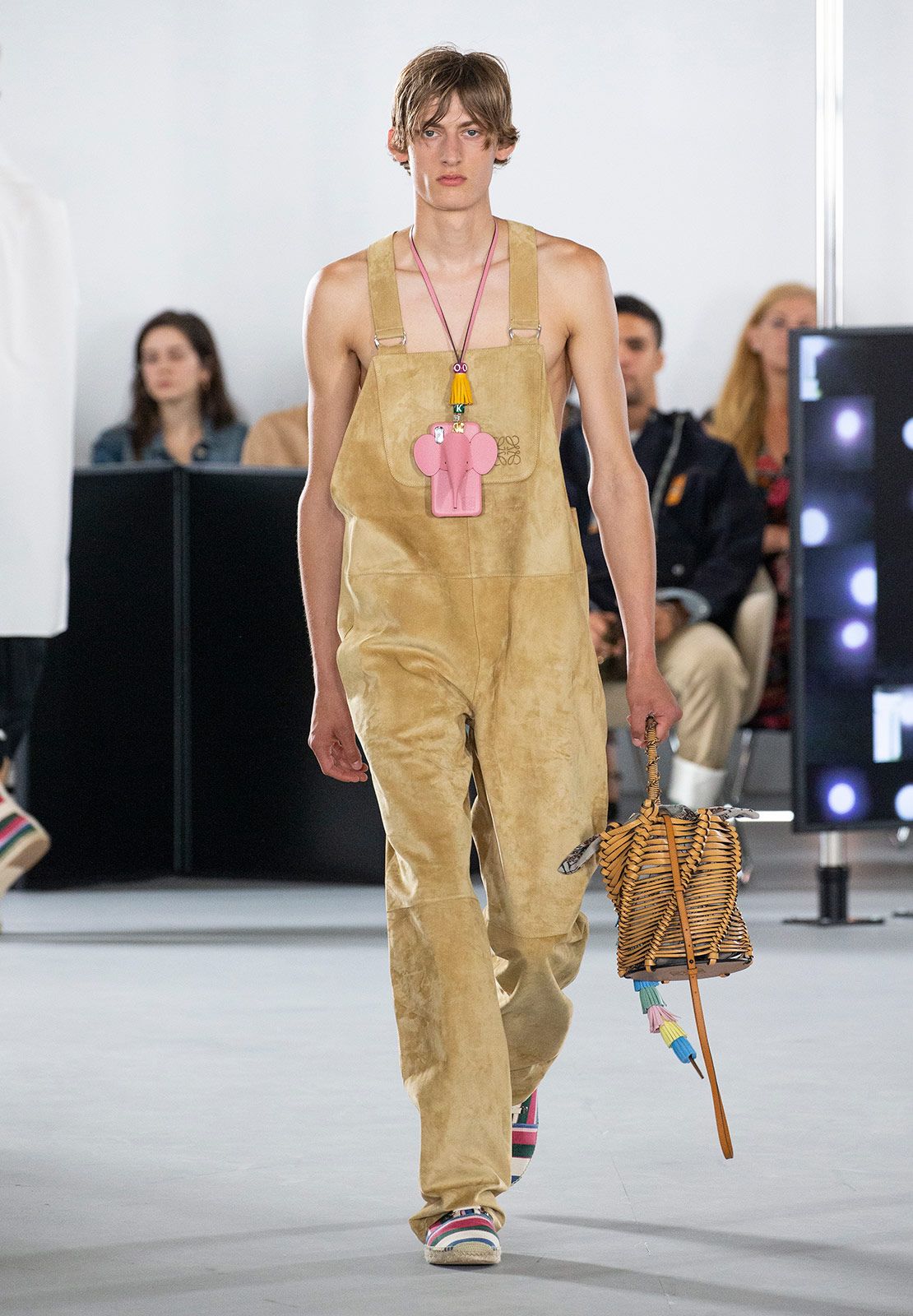 Loewe Men Ss 2020 Metalmagazine 29.jpg