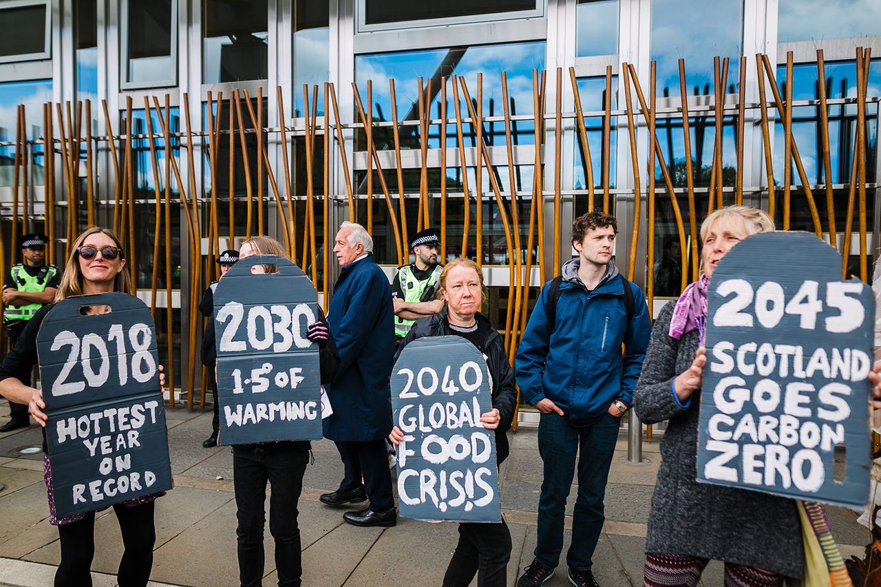 Holyrood Rebel Camp Highres70.jpg