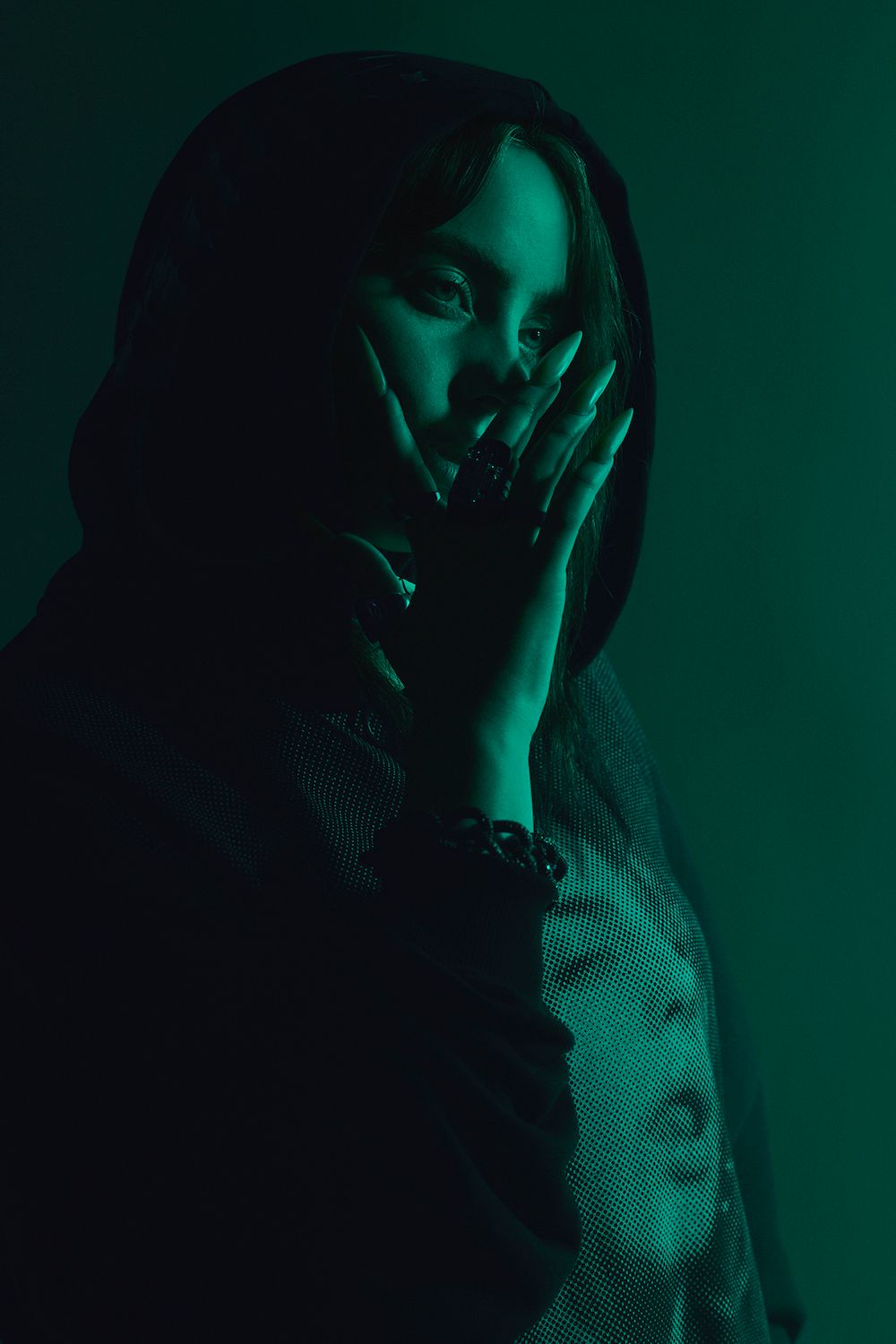 Billie Eilish Bershka Metalmagazine2.jpg