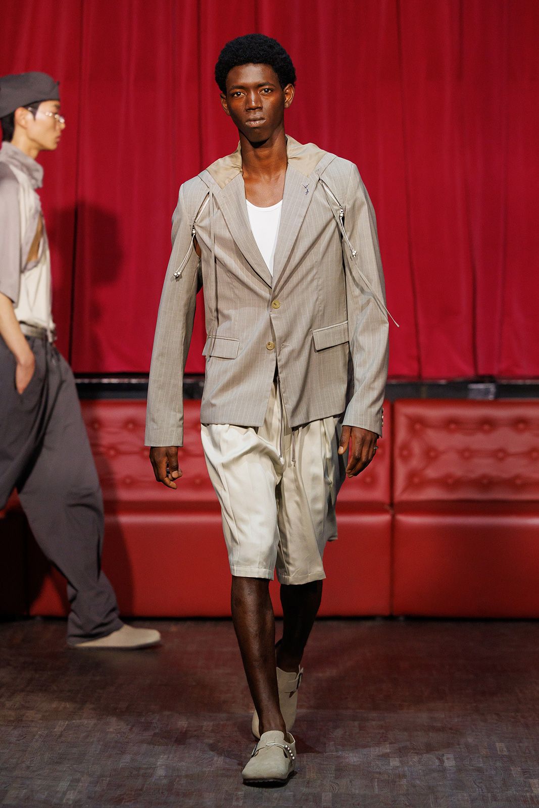 Saul-Nash_SS26_runway_press_look001.jpg
