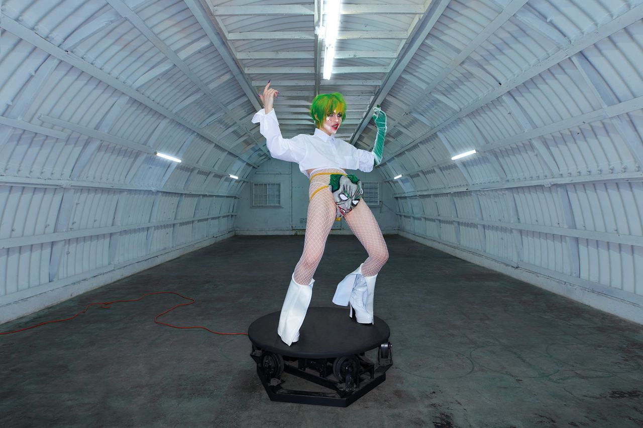 Dorian Electra Metalmagazine.jpg