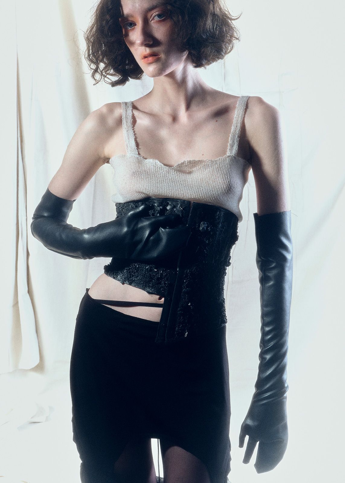 Elena Velez Metalmagazine 13.jpg
