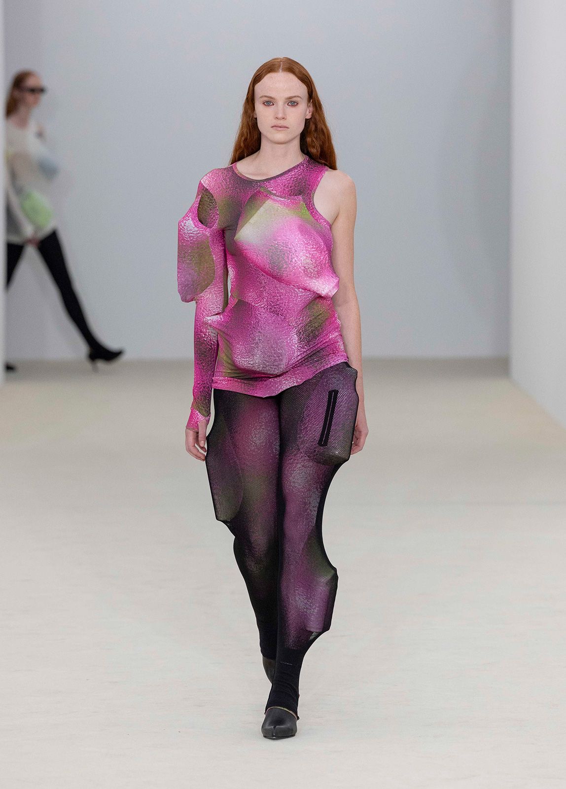 ISSEY-MIYAKE_SS26_12.jpg