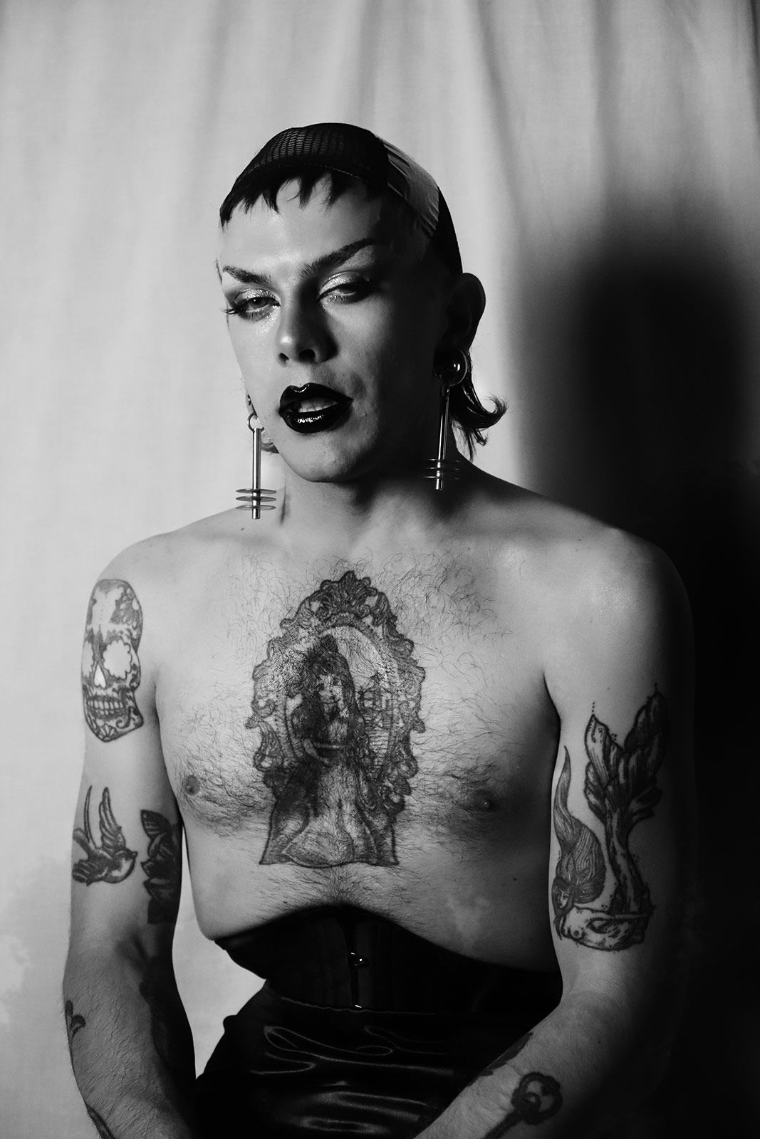 Veronique Charlotte Metalmagazine 9.jpg