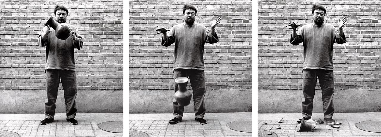 Artey Chinadespuesde1989 Elteatrodelmundo Museo Guggenheim Bilbao Metalmagazine 14.jpg