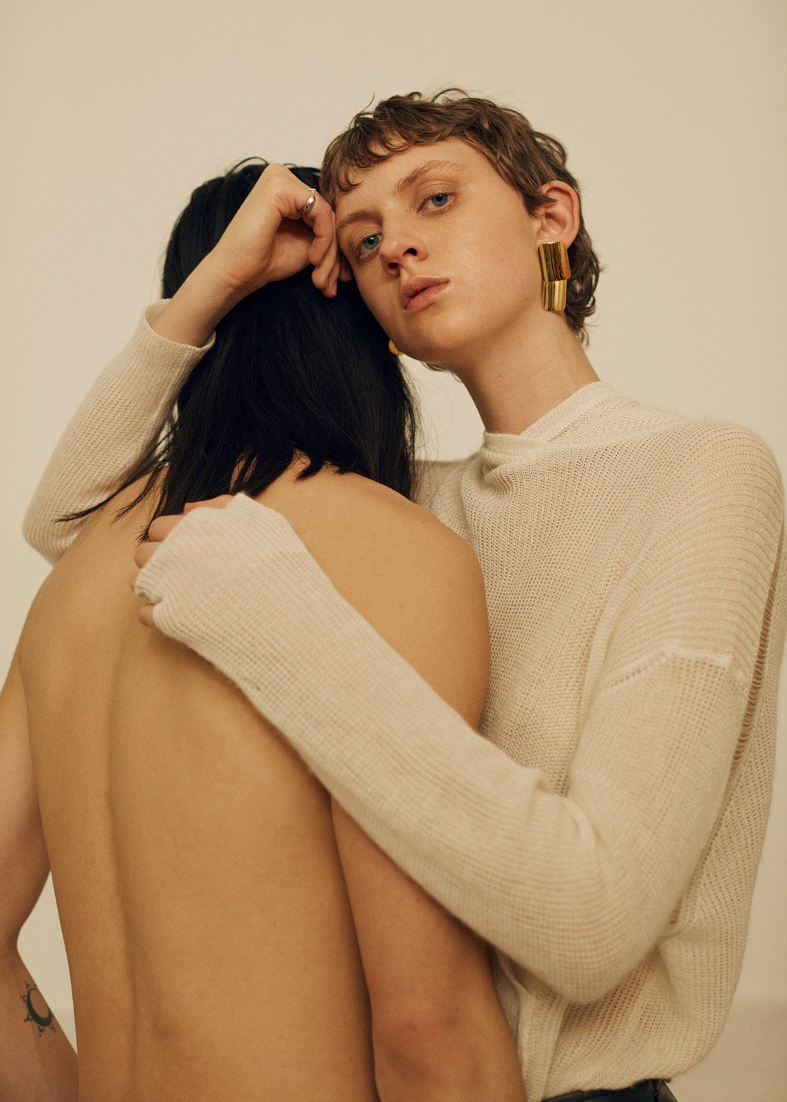 Bow Label Metalmagazine 14.jpg