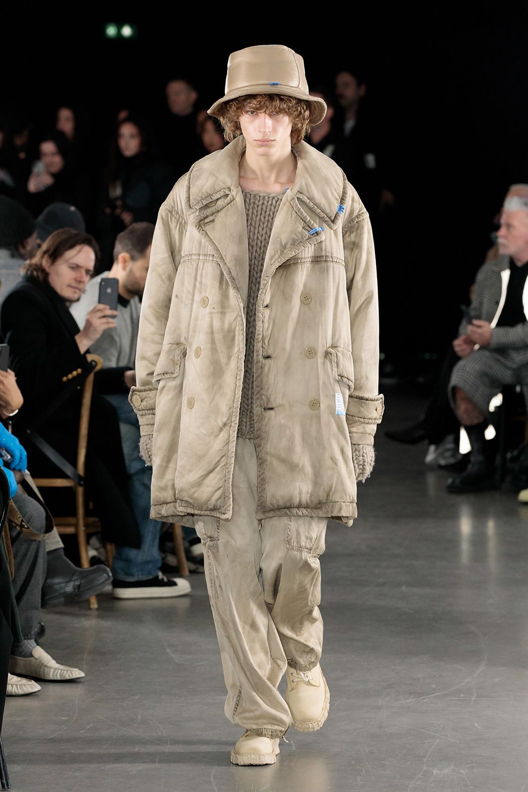 Maison Mihara Yasuhiro F W 2023 1.jpg