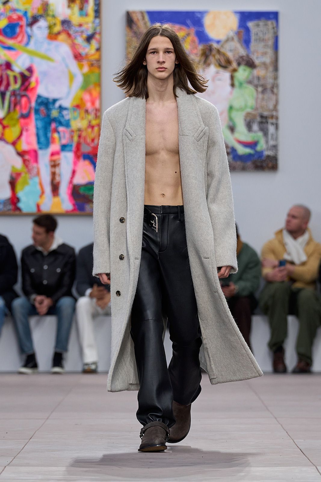 LOEWE_FW24_MW_SHOW_8.jpg